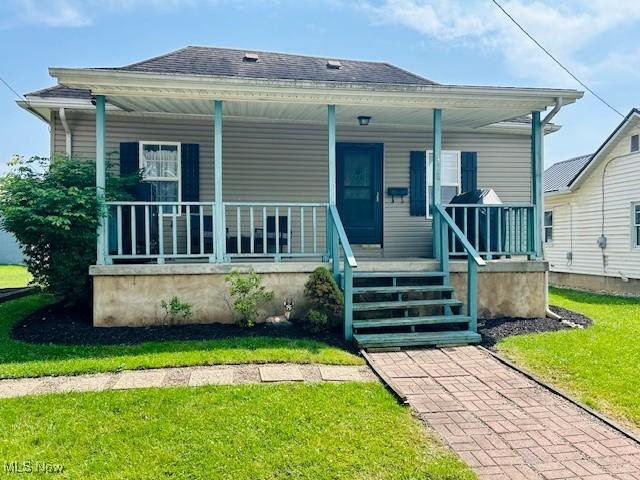 418 Kinzel Ave, Zanesville, OH 43701 - photo 1