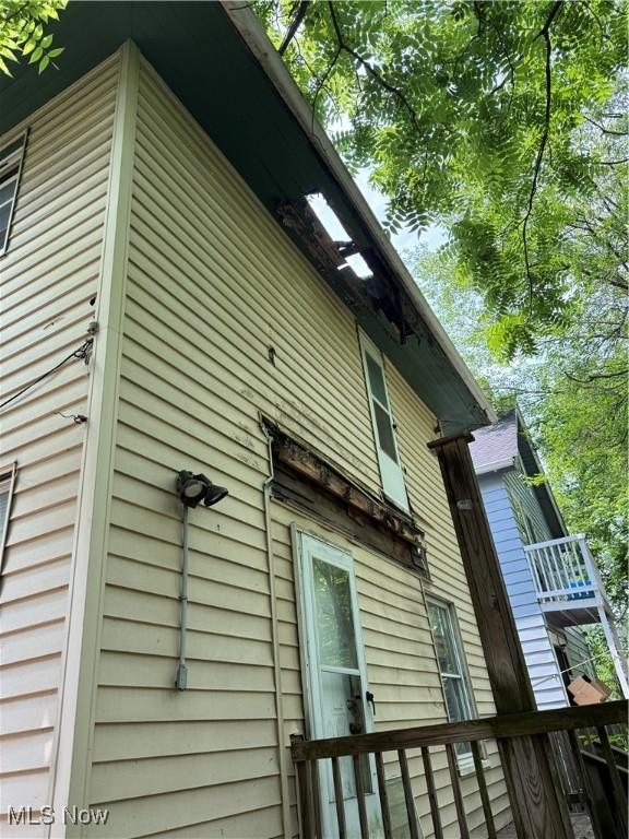 9901 Columbia Ave, Cleveland, OH 44108 - photo 4