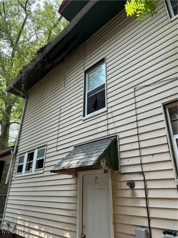 9901 Columbia Ave, Cleveland, OH 44108 - photo 6