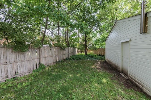 2375 Glendon Rd, University Heights, OH 44118 - view of fenced backyard