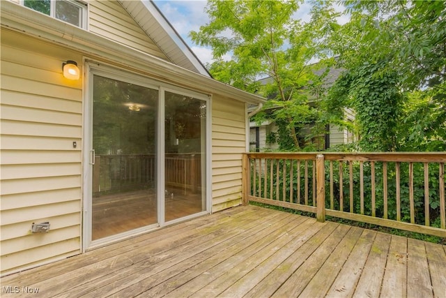 996 Peerless Ave, Akron, OH 44320 - view of wooden terrace