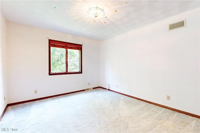 5864 State Route 213, Toronto, OH 43964 - empty room with baseboards
