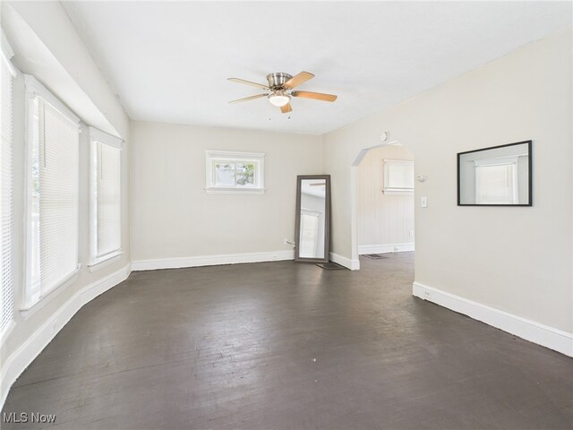 14501 Jenne Ave, Cleveland, OH 44110 - photo 6