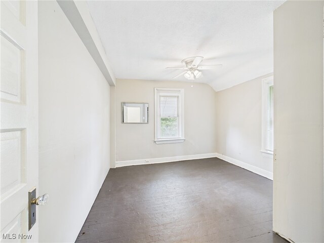 14501 Jenne Ave, Cleveland, OH 44110 - photo 18
