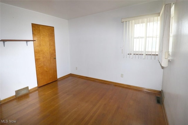 417 Logan Ave, Mingo Junction, OH 43938 - empty room featuring wood finished floors