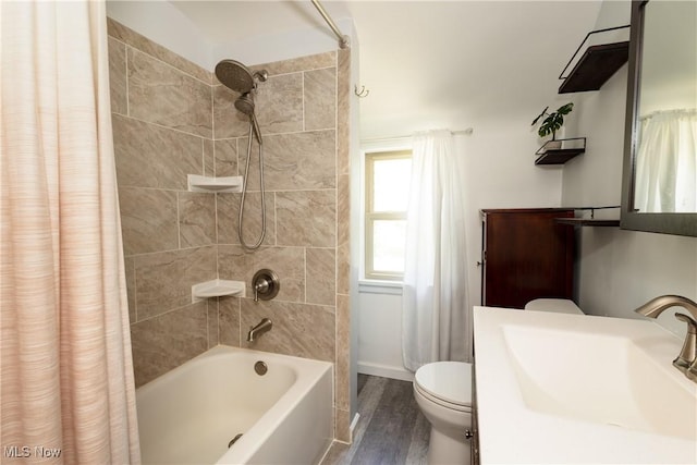 260 Morgan, Oberlin, OH 44074 - full bath with shower / bathtub combination with curtain, wood finished floors, and vanity