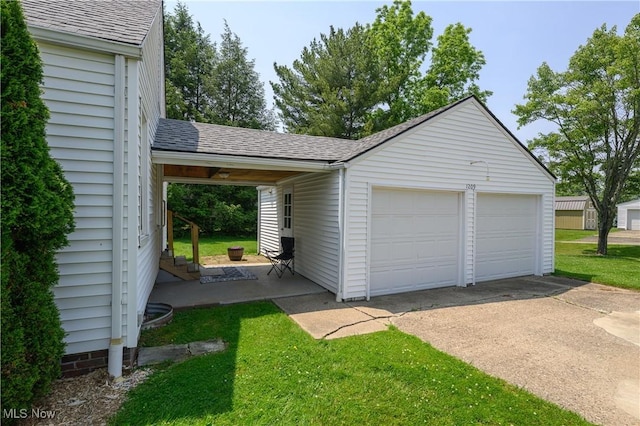 1209 Oak Ave SE, Massillon, OH 44646 - view of garage