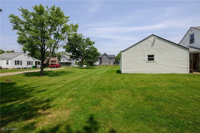 1209 Oak Ave SE, Massillon, OH 44646 - view of green lawn with a residential view