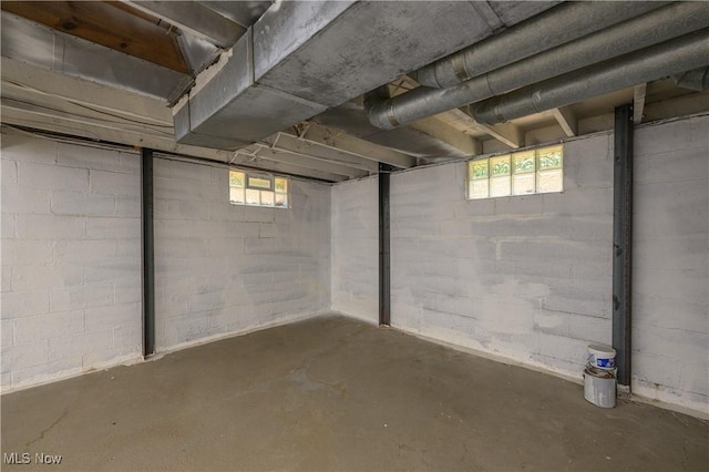 1209 Oak Ave SE, Massillon, OH 44646 - below grade area featuring plenty of natural light