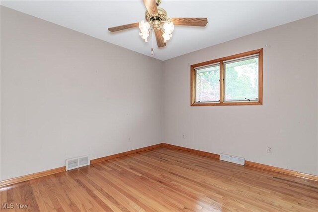 2966 Lynn Dr, Willoughby Hills, OH 44094 - photo 32
