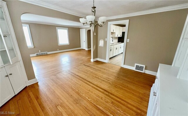 3638 Glencairn Rd, Shaker Heights, OH 44122 - photo 9