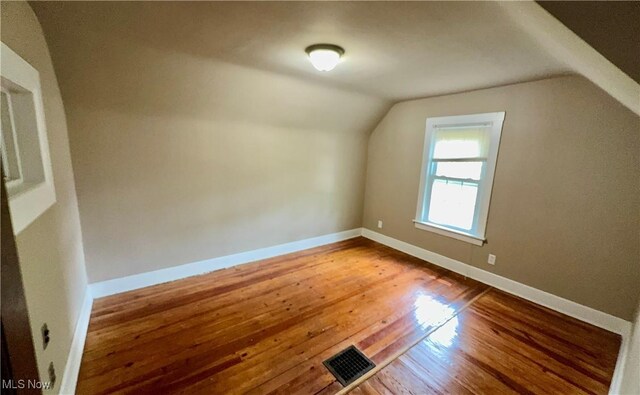 3638 Glencairn Rd, Shaker Heights, OH 44122 - photo 15