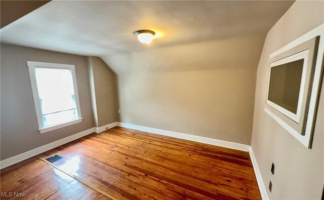 3638 Glencairn Rd, Shaker Heights, OH 44122 - photo 16