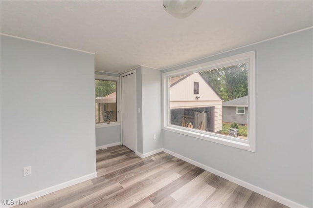 6114 Crossview Rd, Seven Hills, OH 44131 - unfurnished room featuring wood finished floors