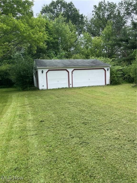 1781 Pleasant Valley Rd, Girard, OH 44420 - view of detached garage