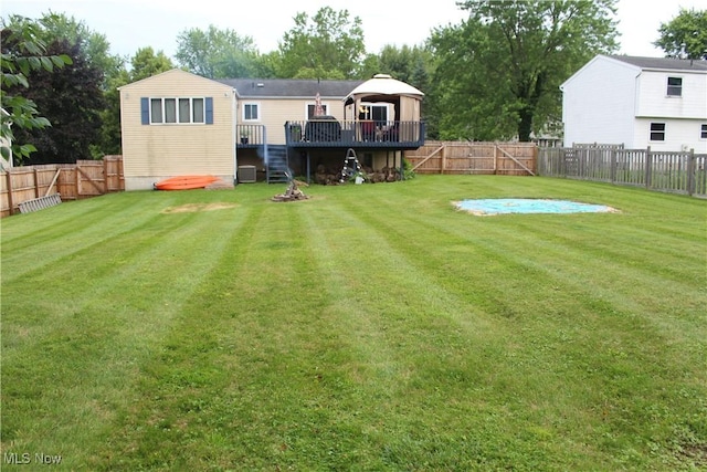 2869 Wexford Blvd, Stow, OH 44224 - fenced backyard featuring a gazebo and a wooden deck
