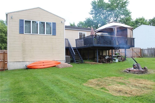 2869 Wexford Blvd, Stow, OH 44224 - back of property featuring stairway and a deck