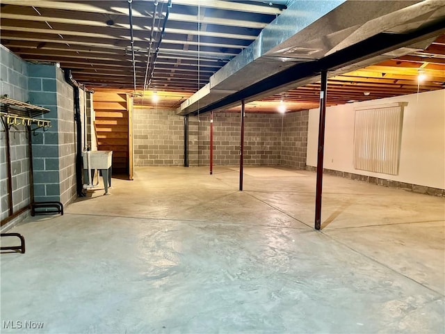 29123 Ridge Rd, Wickliffe, OH 44092 - unfinished below grade area featuring concrete block wall