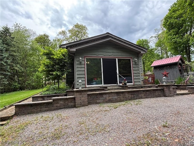 38474 Longs Crossing Rd, Leetonia, OH 44431 - view of front of home with a storage unit