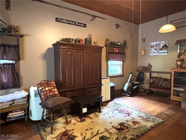 38474 Longs Crossing Rd, Leetonia, OH 44431 - living area with hardwood / wood-style floors