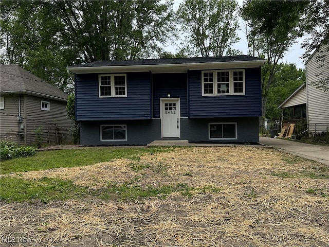 5482 Pleasant St, North Ridgeville, OH 44039 - view of split foyer home