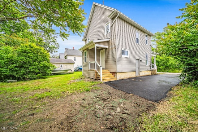 1115 W 43rd St, Ashtabula, OH 44004 - back of property