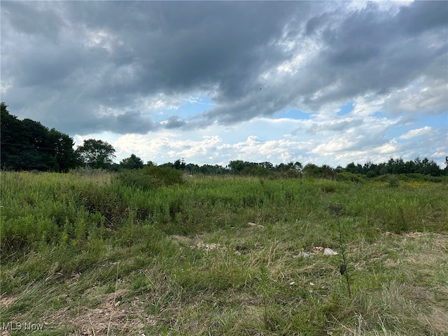 V/L2 Fenstermaker Rd, Garrettsville, OH 44231