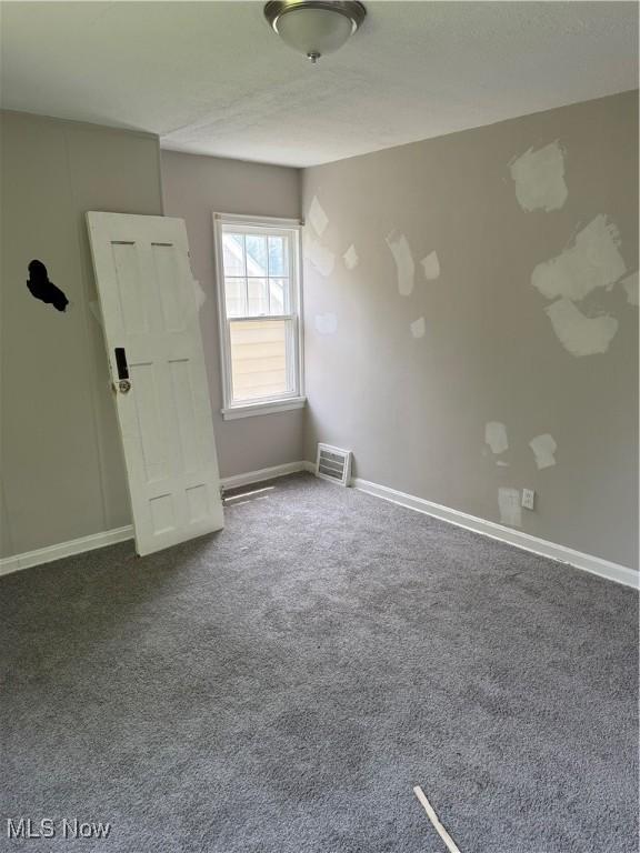 10401 Grace Ave, Garfield Heights, OH 44125 - photo 8