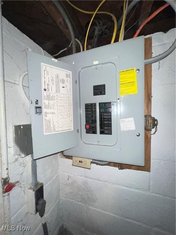14604 Tabor Ave, Maple Heights, OH 44137 - utilities with electric panel