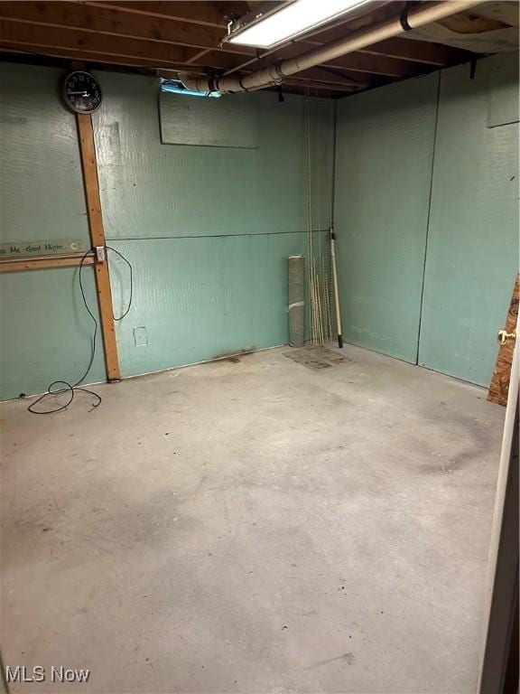 4182 Reger Rd, Conneaut, OH 44030 - view of unfinished basement