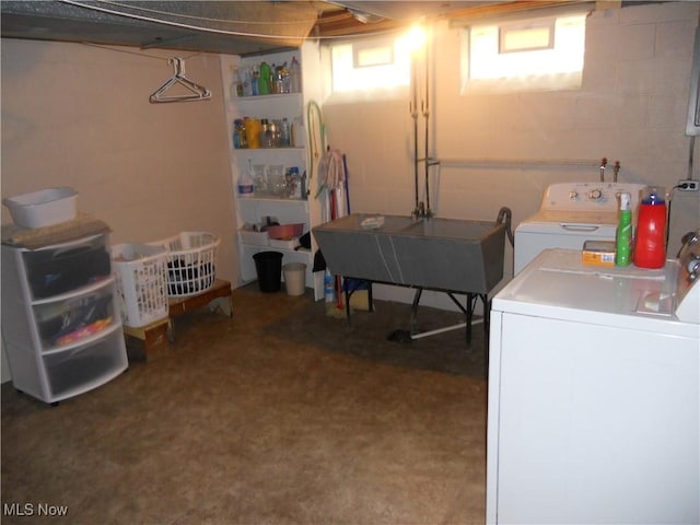 374 Clarmont Rd, Willowick, OH 44095 - basement featuring a sink and washer and clothes dryer