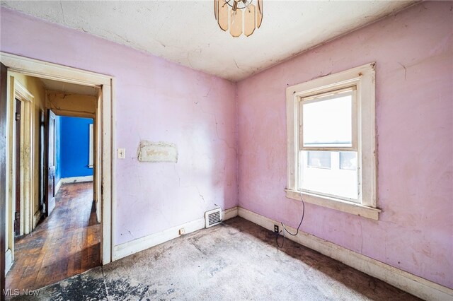 10012 Greenview Ave, Garfield Heights, OH 44125 - photo 29