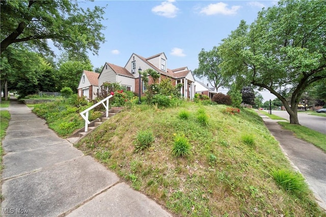 1499 Redwood Ave, Akron, OH 44301 - view of property exterior