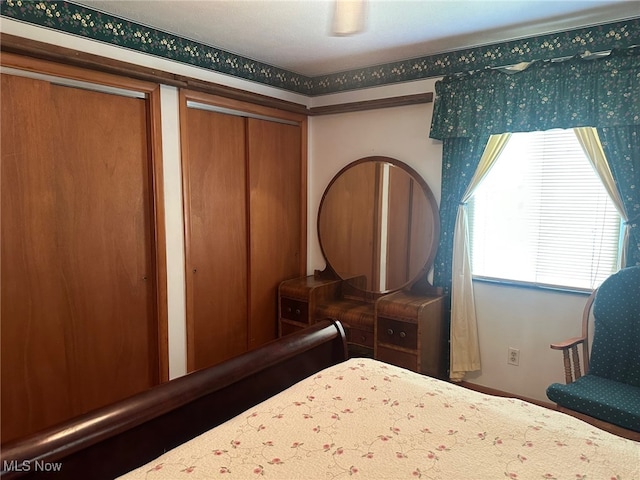 108 Janet Rd, Marietta, OH 45750 - bedroom featuring two closets