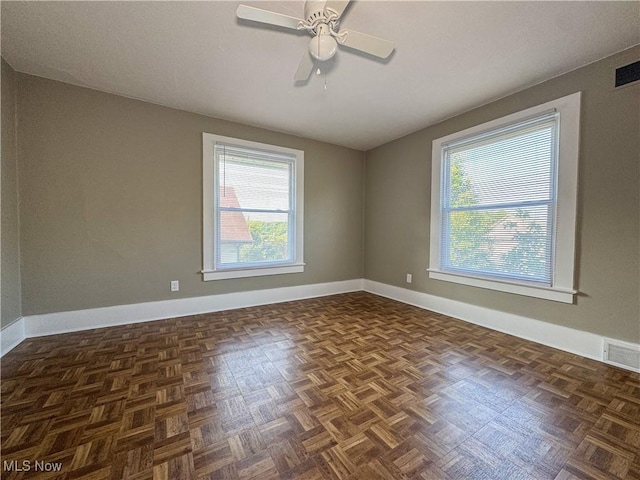 101 Ridgeway St, Struthers, OH 44471 - spare room with plenty of natural light and a ceiling fan