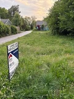 5408 Ithaca Ct, Cleveland, OH 44102