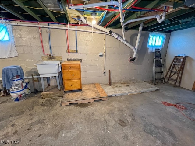 1874 Idaho Ave, East Liverpool, OH 43920 - basement featuring a sink
