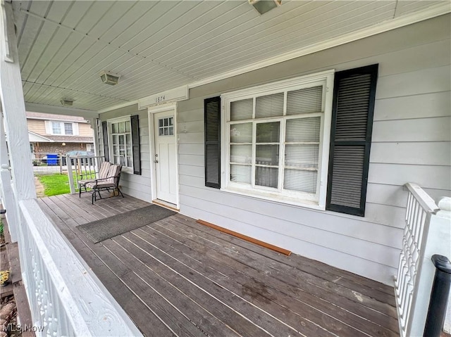 1874 Idaho Ave, East Liverpool, OH 43920 - view of porch