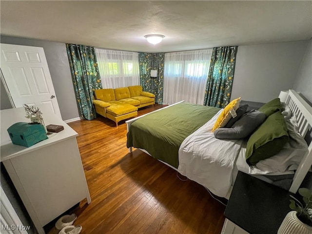 1714 Allison St, East Liverpool, OH 43920 - bedroom featuring wood finished floors