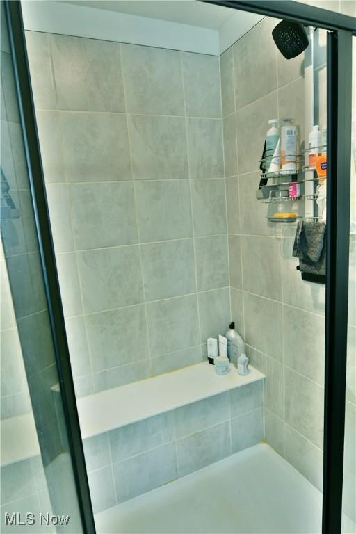 1134 Bean Ln, Akron, OH 44313 - photo 11
