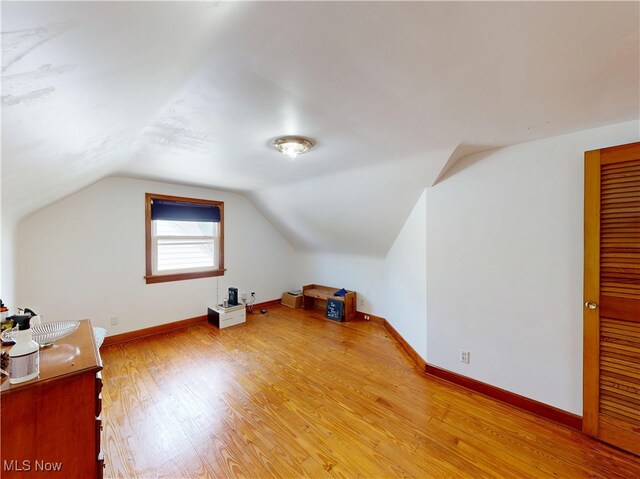 1690 Byron Dr, Mayfield Heights, OH 44124 - photo 26