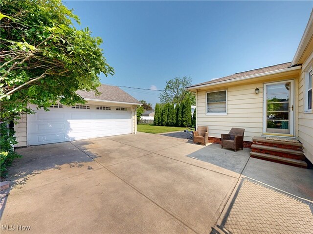 1690 Byron Dr, Mayfield Heights, OH 44124 - photo 40