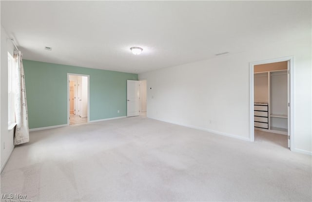 3478 Shadow Ledge Dr, Twinsburg, OH 44087 - unfurnished bedroom with light carpet and a spacious closet