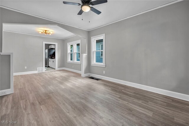 851 E 131st St, Cleveland, OH 44108 - photo 6