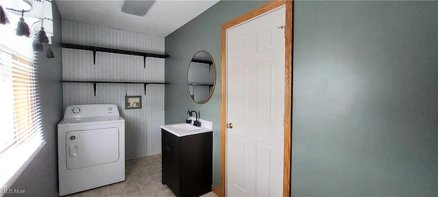 215 N 10th St, Cambridge, OH 43725 - laundry area featuring washer / clothes dryer and wallpapered walls