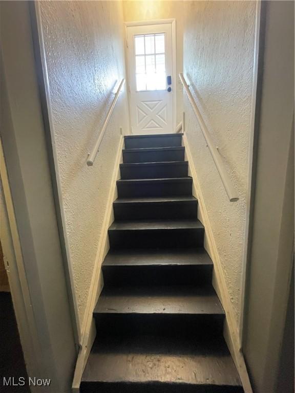 12210 Woodward Blvd, Cleveland, OH 44125 - photo 26