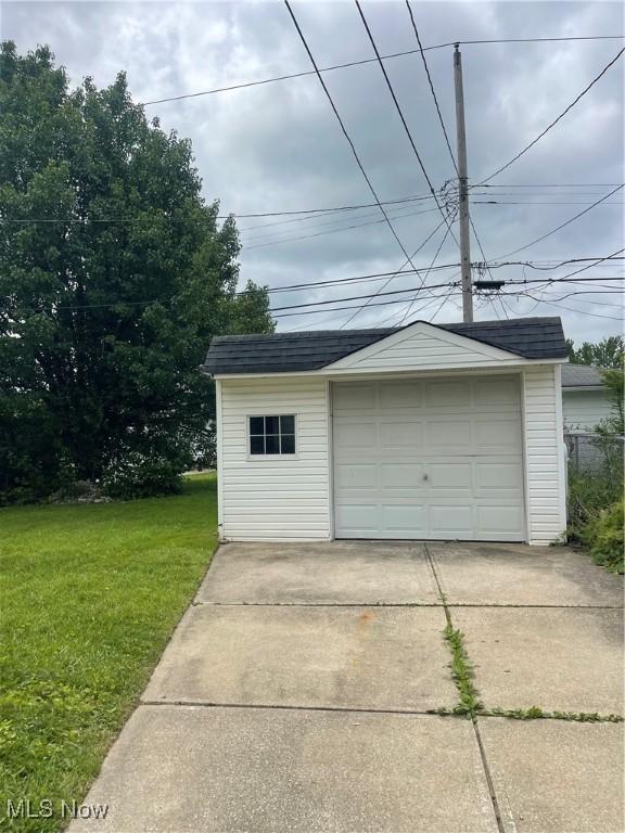 12210 Woodward Blvd, Cleveland, OH 44125 - photo 2