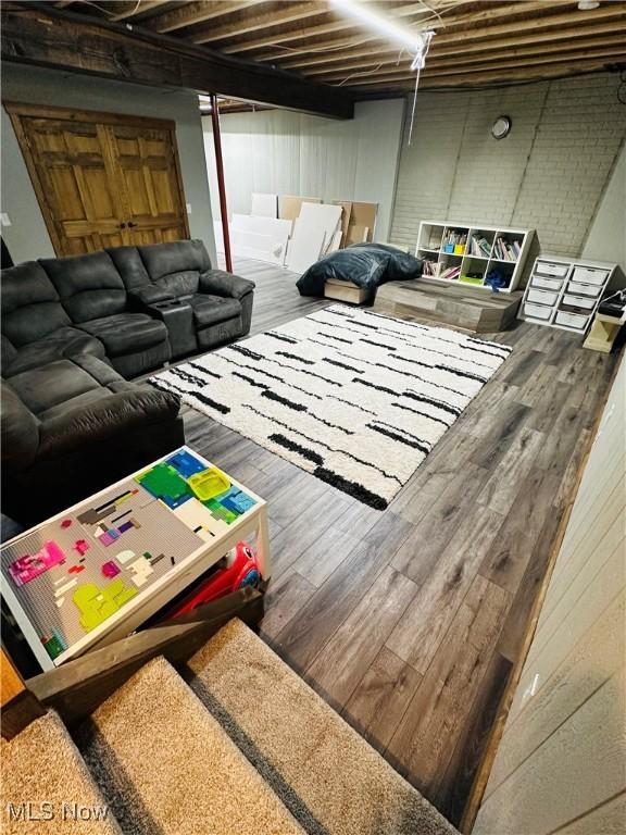 62063 Savage Rd, Cambridge, OH 43725 - living area featuring wood finished floors