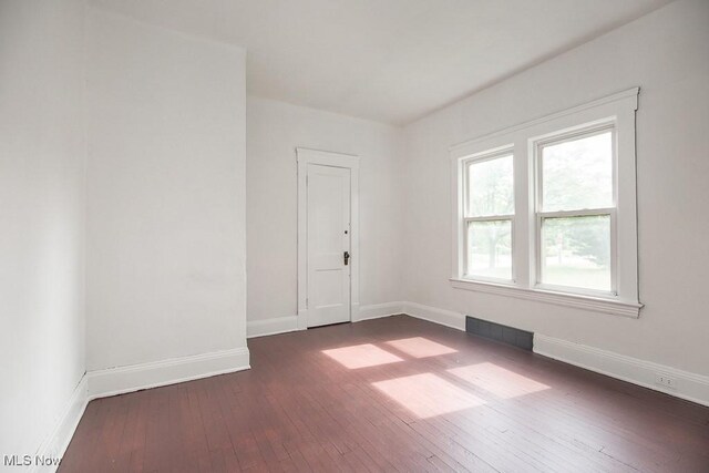 9210 Yale Ave, Cleveland, OH 44108 - photo 8