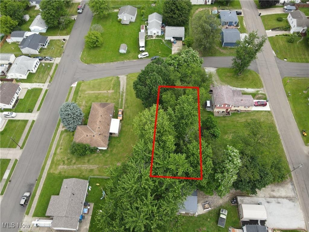 20th St SW, Canton, OH 44706